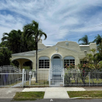 Family Victorian Home, Plancencia